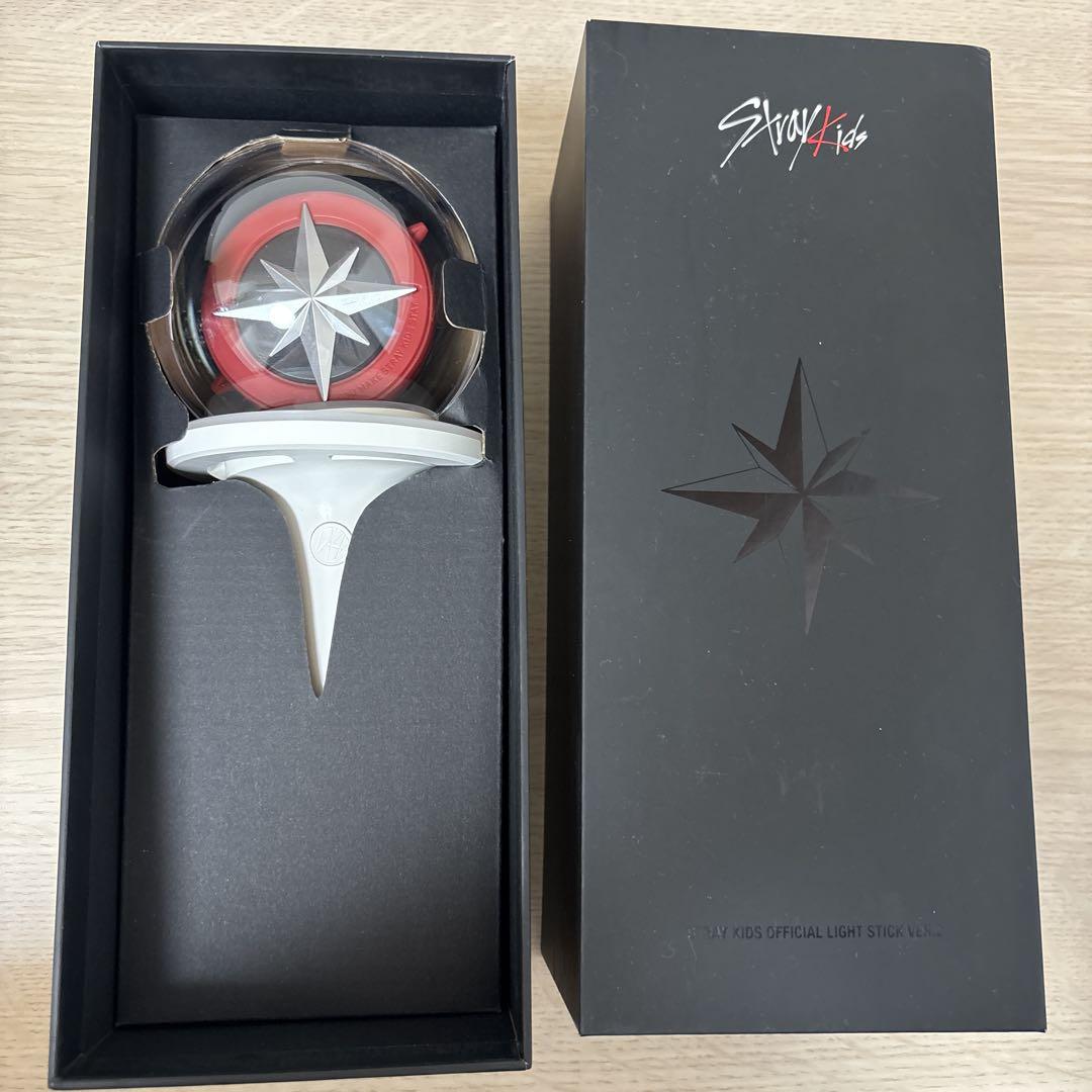

[USED] Stray Kids OFFICIAL LIGHTSTICKVER.2 Light Stick