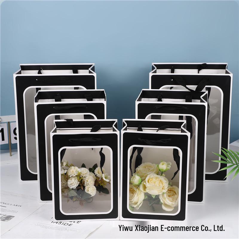 Průhledná dárková taška z kraftového papíru na květiny a dárky