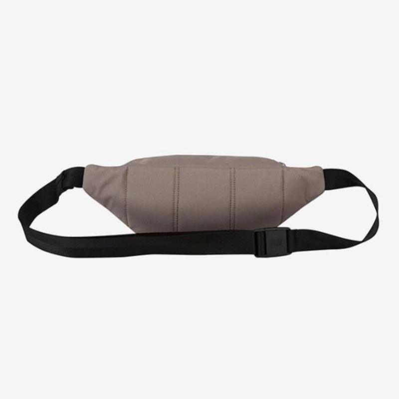 New Balance Essential Big On Hip Bag Nbgcdae101 85