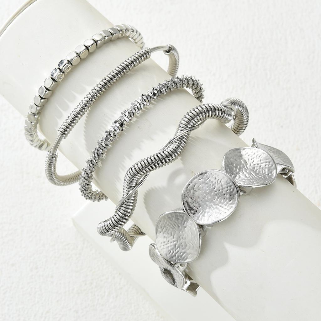 5pcs Stylish Versatile Irregular Geometric Wave Bracelet Set for Women Vintage Exaggerated Design Beads Bangles Jewelry Gift New