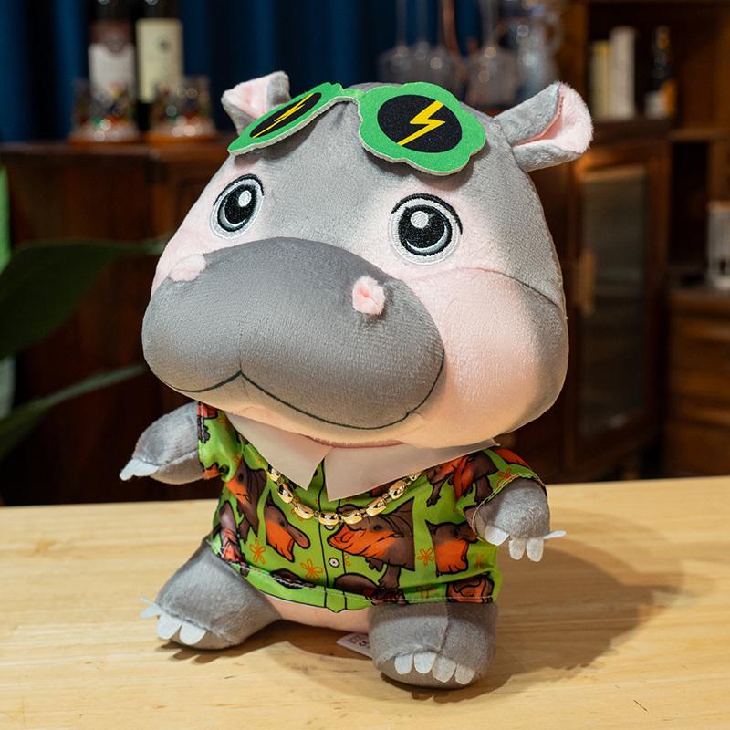 

Модная плюшевая игрушка в виде бегемота, мультяшные плюшевые животные, бегемоты, плюшевые игрушки с подвеской в виде рубашки и сумки, мультяшный брелок, подарки 23cm