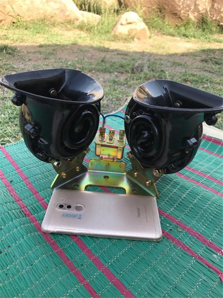 1Pairs Super Loud Car Horn 12V Parts For Truck Bus Loudnes 140db Waterproof Dustproof Auto Accessories