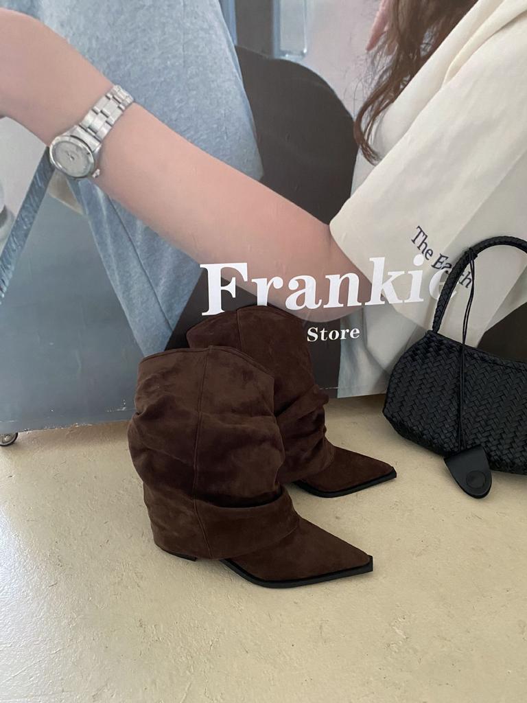 2025 spring new pointed retro suede design pleated piled boots soft leather thin trouser leg boots women