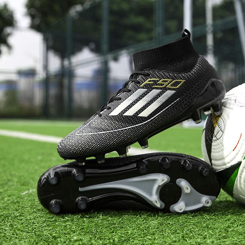 Spot High-top Football Shoes Men's and Women's Soccer Shoes Long Nail Sneakers Broken Nail Football Training Shoes