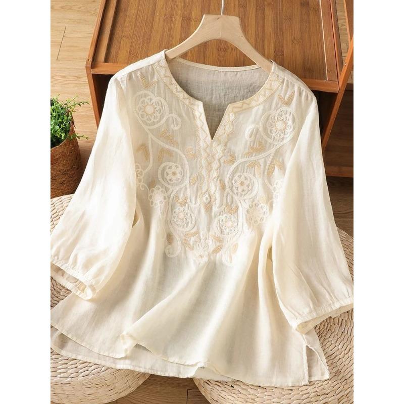 Vintage Embroidered Lace Collar Loose Fit Summer Blouse