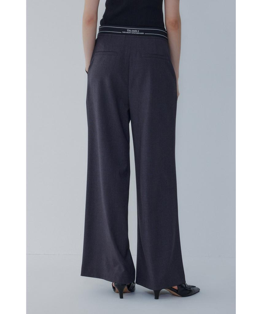 Bobeu Back Lettering One-Pleat Wide Pants_Charcoal 7156230003