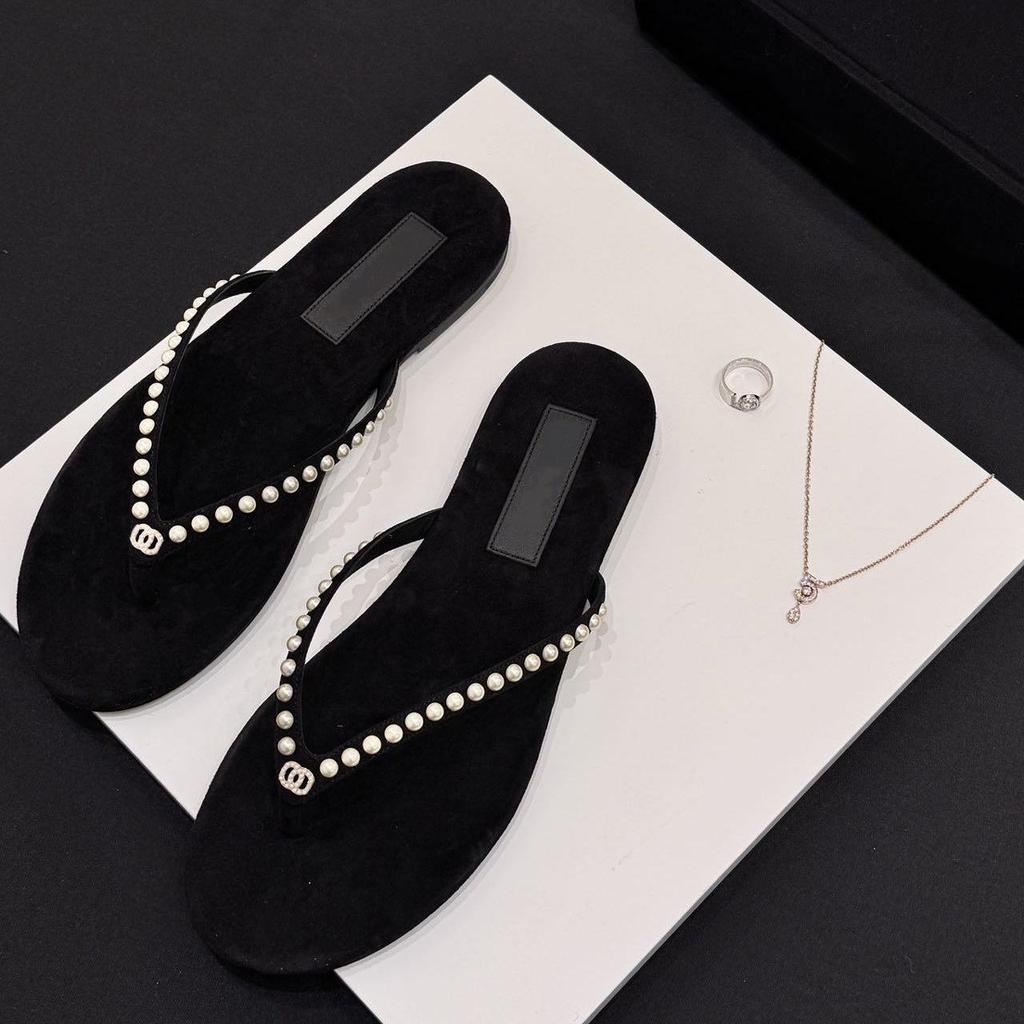 Sheepskin small fragrant wind velvet rhinestone pearl flip-flops women's flat bottom toe beach summer wear sexy sandals