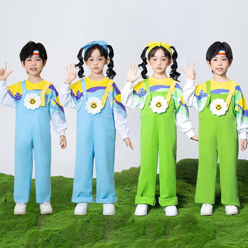 Kostiumy do cheerleadingu dla dzieci Mundurki na zajęcia chóru w przedszkolu Uczniowie na Dzień Niepodległości Kostiumy na Jesienne Igrzyska Kostium do cheerleadingu