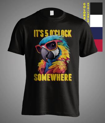 Es ist 5 Uhr irgendwo Papagei Trinkzeit Bier trinken Lustiges Geschenk T-Shirt