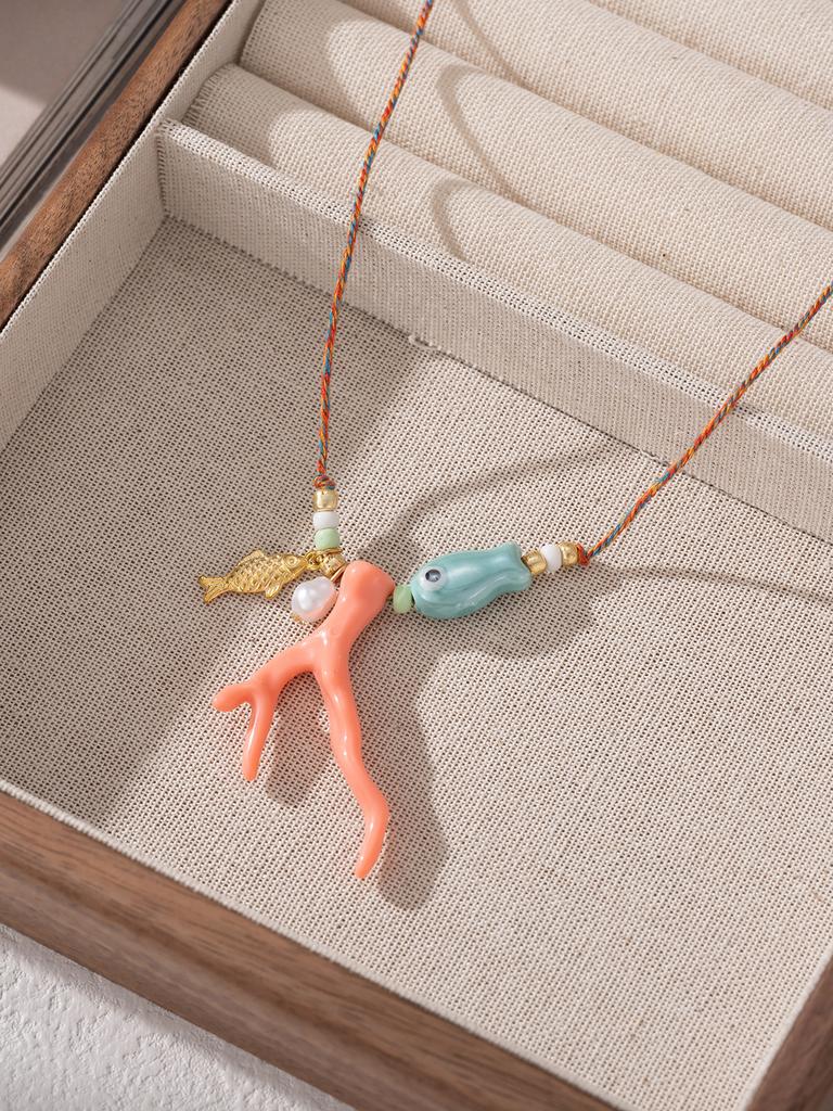 Charm Ocean Imitation Coral Glass Fish Pendant Rope Necklace Women's Vacation Party Accessories