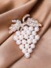 1PC Women's Fashion Temperament, Multiple Types of Geometric Imitation Pearl Brooch Accessories, Party Holiday Gifts