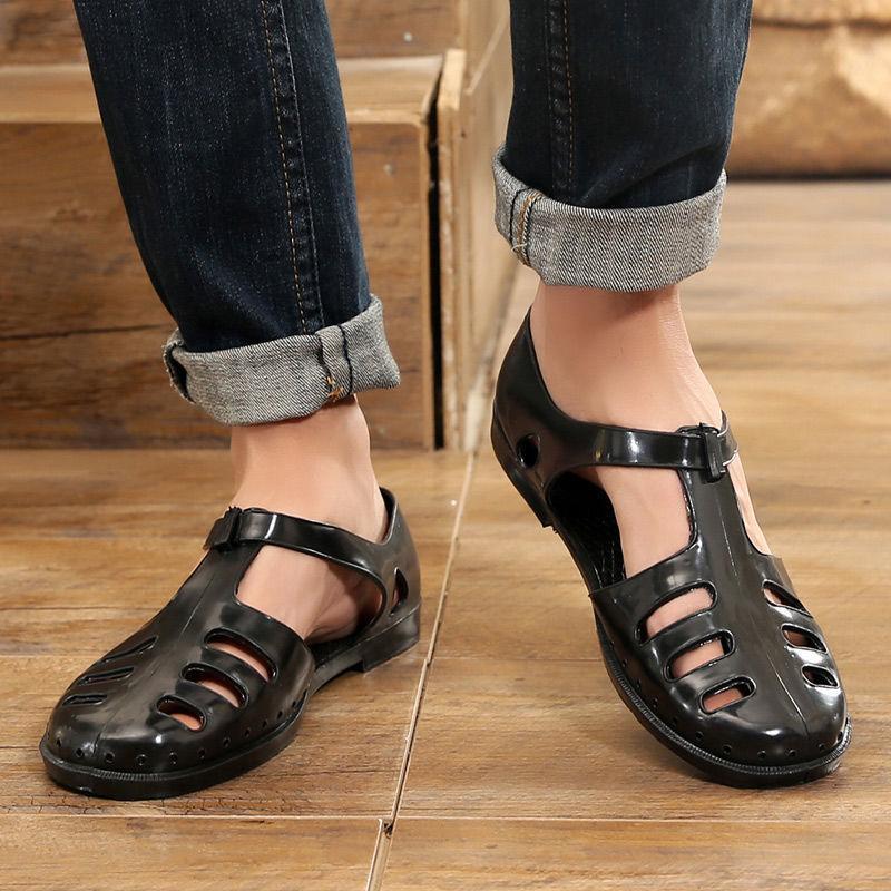 fashion New Summer Men's Sandals Outdoor Non-Slip Beach Flat Fisherman Casual Shoes Breathable Hollow Men Sandals Male Vintage Slippers