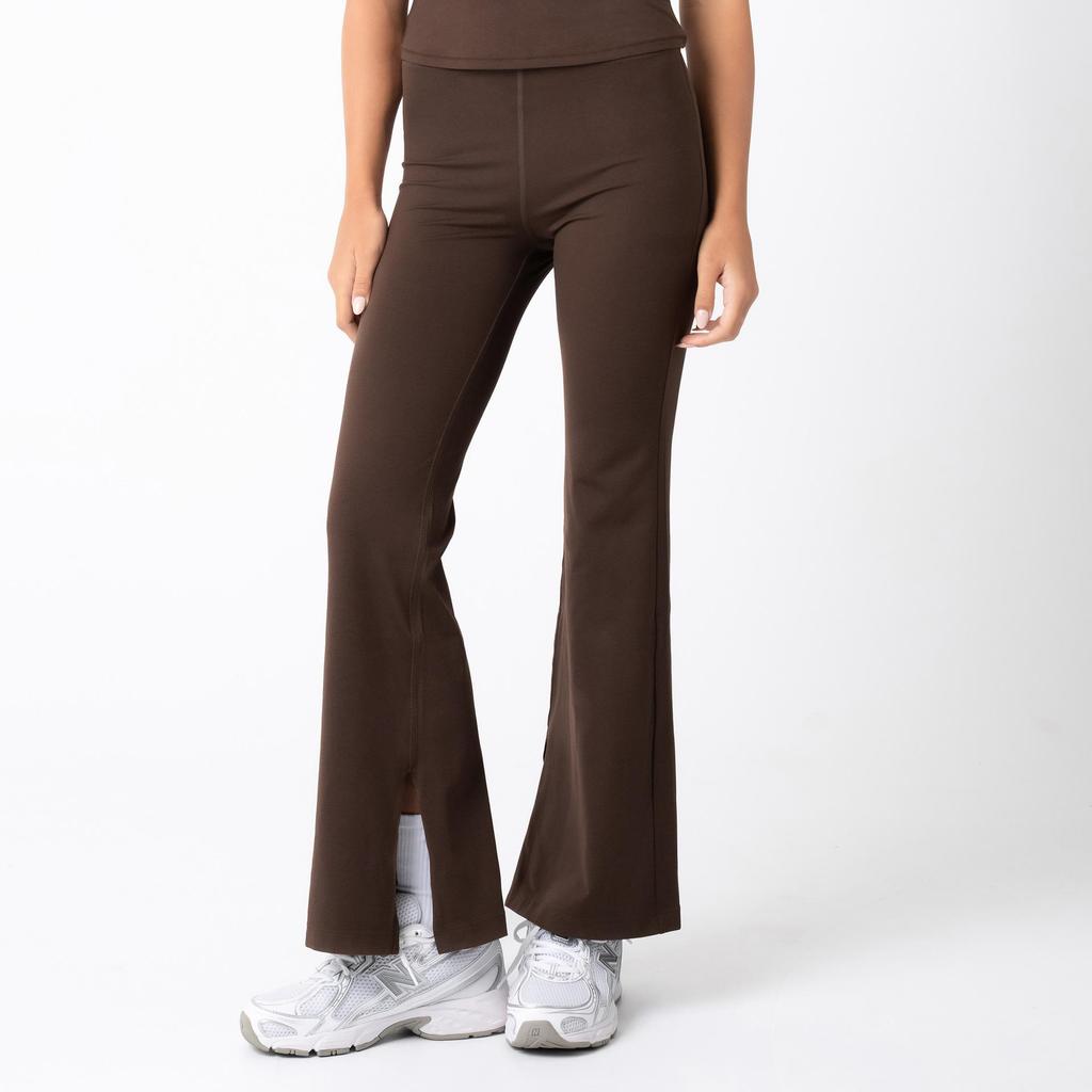 12-Piece European & American Yoga & Fitness Sportswear Set