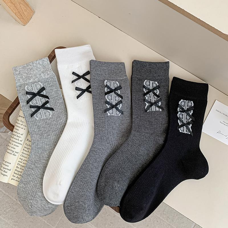 Female Autumn New Style Sweet Lace Edge Double Bow Boneless Tube Stack Socks