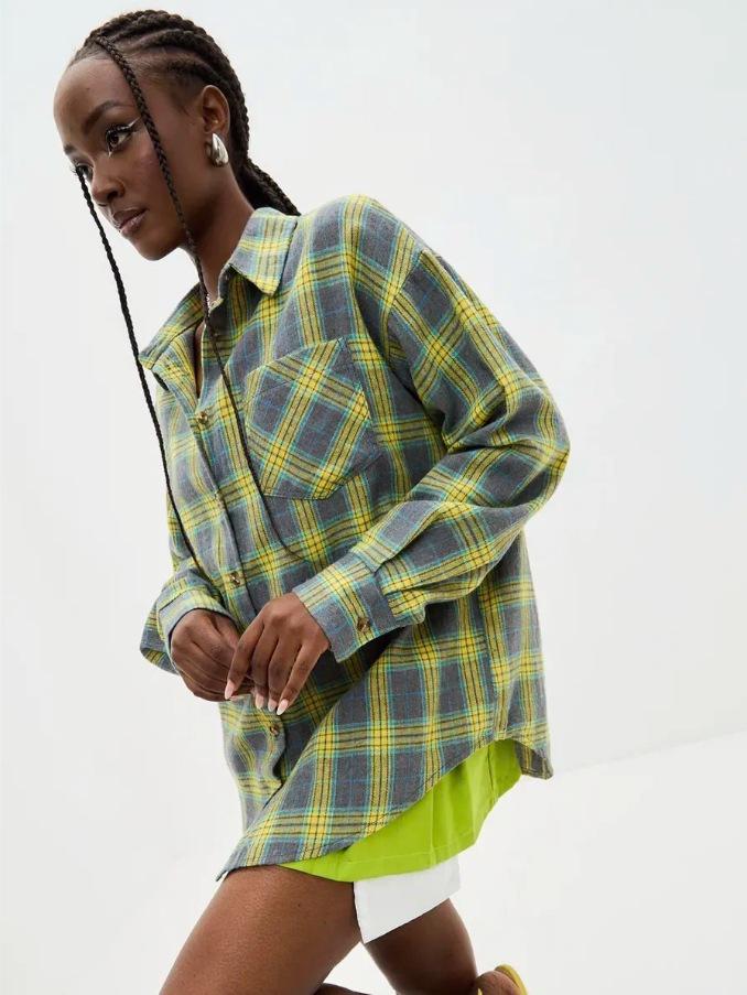 2025 Autumn Retro Plaid Lapel Loose Long Sleeve Women's Shirt