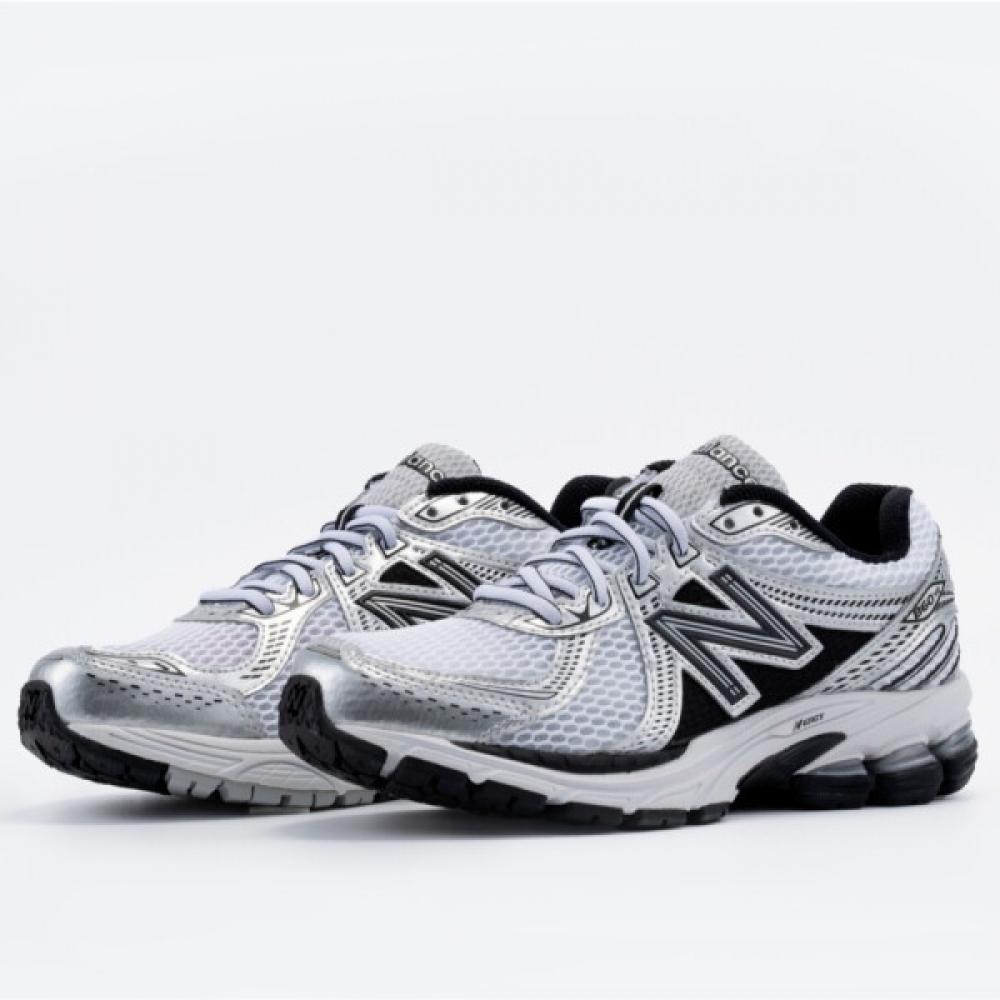 

New Balance 860v2 White Black Ml860xd white black ML860XD/220