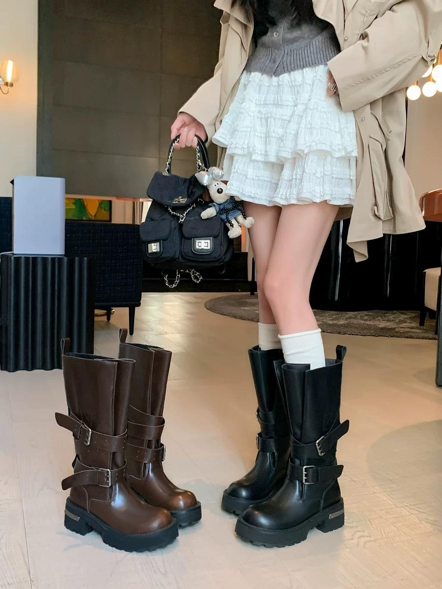 

[Парижские ботинки Venom Женские] Кожаные ботинки-локомотивы на платформе Женские 2025 Новые ботинки Рыцаря Темного Ветра 40 коричневый