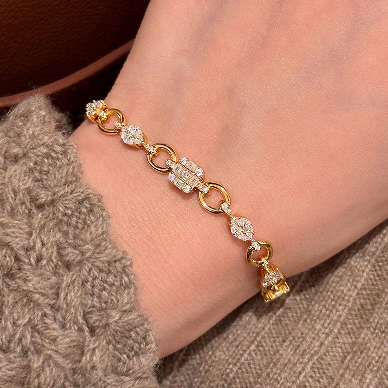 

Korean zircon square bracelet bracelet, exquisite daily commuting versatile jewelry women