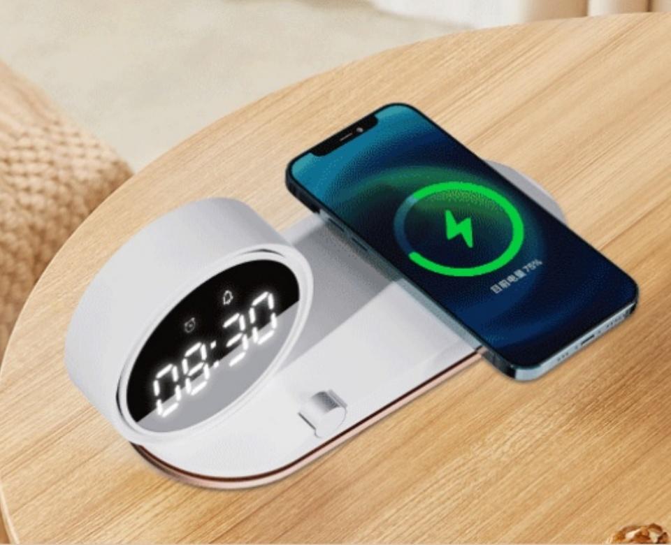 15W Wireless Charger Stand with Alarm Clock and Type-C Port-Desktop Multifunctional Fast Charging ABS Material for Smartphones
