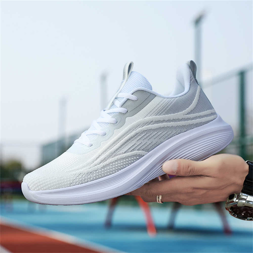 Fashion Flat Sole With Holes White Men's Casual Sneakers Boots Formal Shoes Man Brown Dress Shoes Men Sport Link Vip Shoess Unique