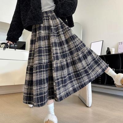 High-Waisted Woolen Skirt Women Plaid Print Ruffle Stitching A-Line Skirt Autumn Winter Woolen Skirt Daily Wear
