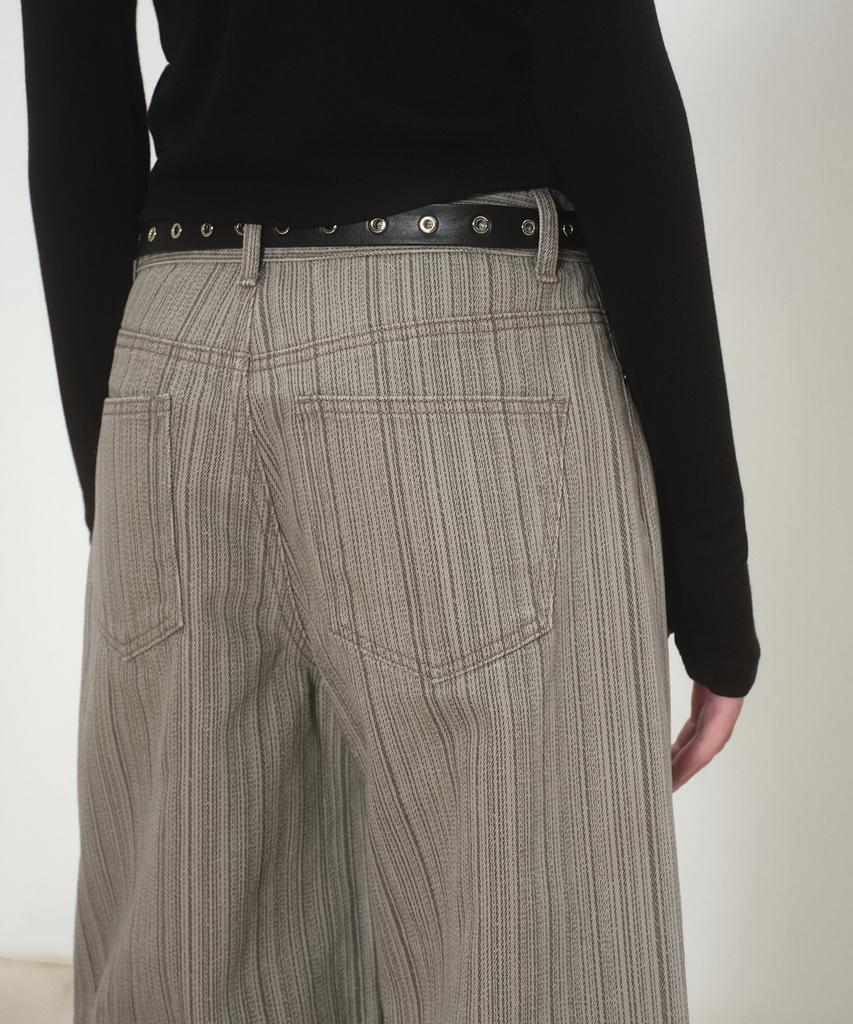 MUSINSA STANDARD WOMAN Women'S Vertical Stripe Wide Pants [Grayish Beige]