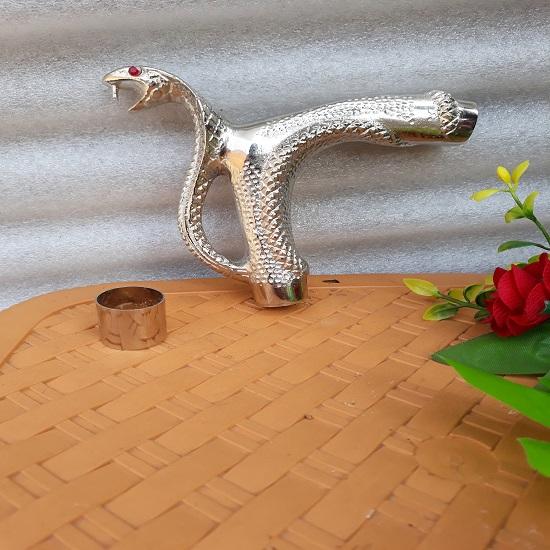 Silberner Cobra-Griffkopf-Finish für Spazierstock Holzstöcke Stil