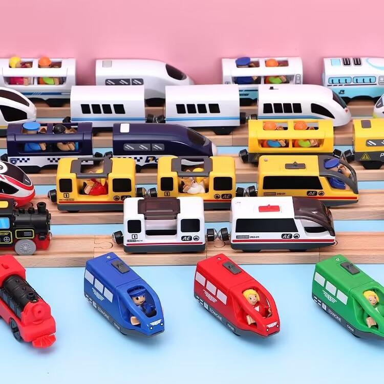 Magnetic Electric Train Engine Toy for Kids - Compatible with All Wooden Tracks