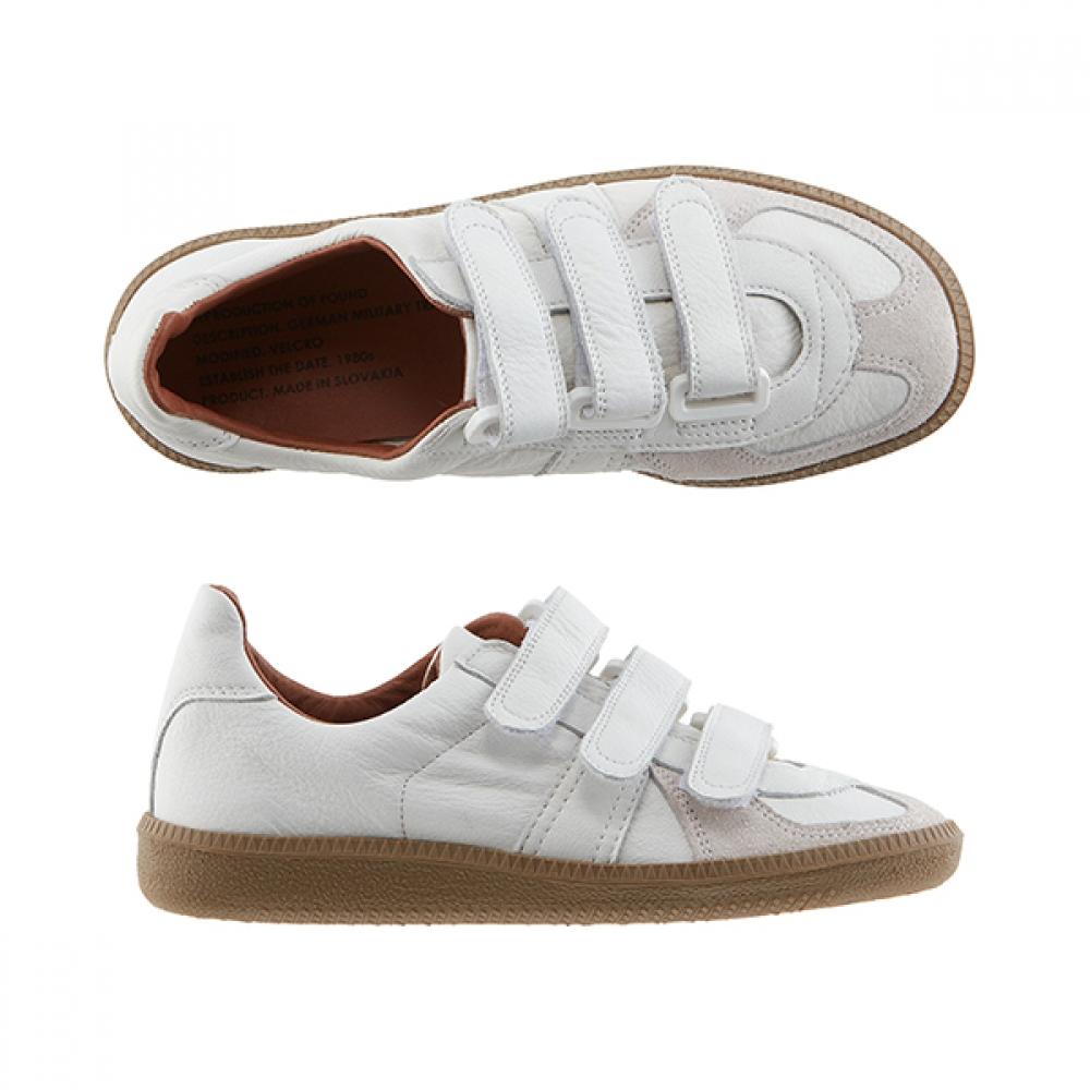 

Reproduction Of Pounds 1703ld White German Military Trainer German Military Trainer Sneakers 1703LD WHITE (44)