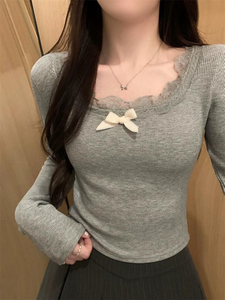 White Floral Lace Low-Cut Long-Sleeve Slim T-shirt for Women - Spring & Autumn Style