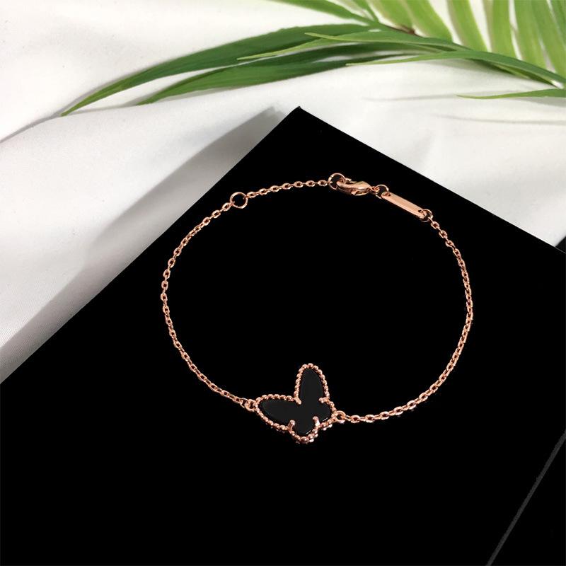 Pulseira Simples Estilo Frio INS Borboleta: Design Suave e Fresco Japonês e Coreano com Carcaça Branca para Mulheres