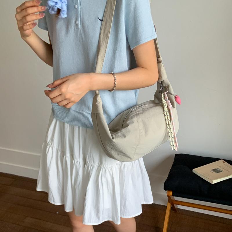 Crossbody Bag Women's Shoulder Bag Large Capacity Diagonal Span Bag  New Dumpling Bag Brand Light Neutral Cloth Bag
