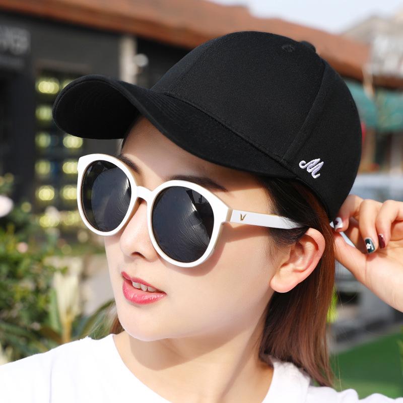 Hat Men's trendy spring and autumn sun hat Summer sun protection Baseball cap Women's black cap, trendy brand