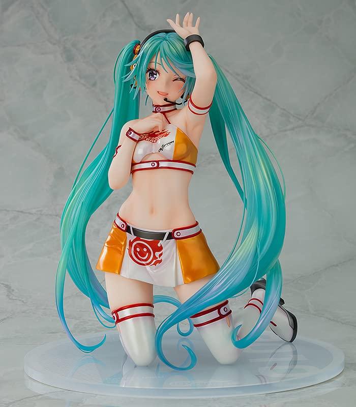 Hatsune Miku GT Project Racing Miku 2010Ver. Art by Kentaro Yabuki 17 Scale Plastic Painted Finished Figure M04338