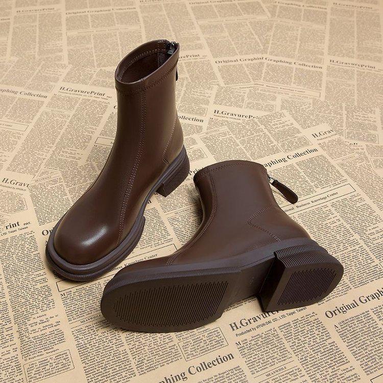 Women's Thick-Soled Chelsea Boots - Versatile British Style for Autumn/Winter 2025