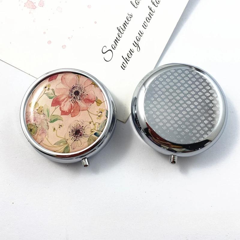 Metal Round Natural Flowers Pill Boxes Holder 3 Grids Medicine Case Small Portable Case Container Splitters