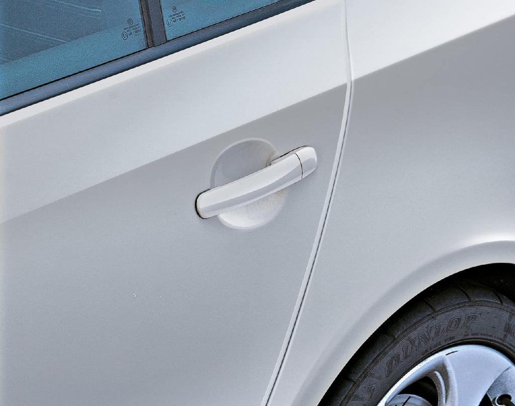 Carmate Door CZ336 J-Type Mold, Silver,