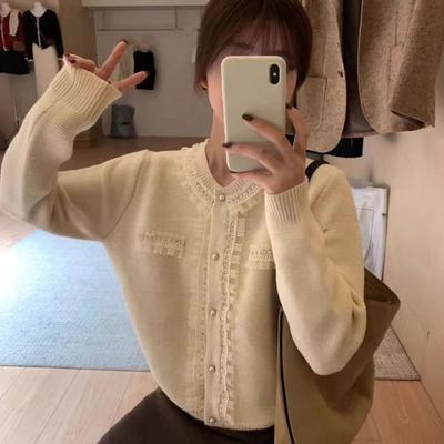 Exquisites französisches Spitzennähdesign Strickjacke roter Pullover Damen Herbst und Winter Nische