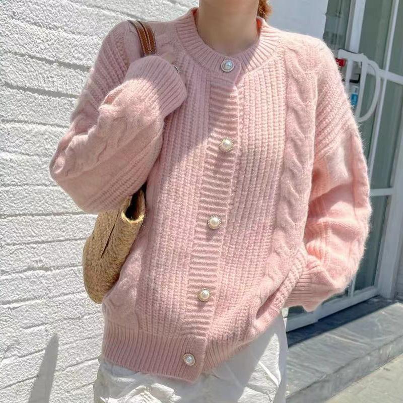 

Crew neck pearl buckle knitted cardigan women s autumn and winter sweater outer wear women s loose lazy style jacket average size 53-153 рожевий