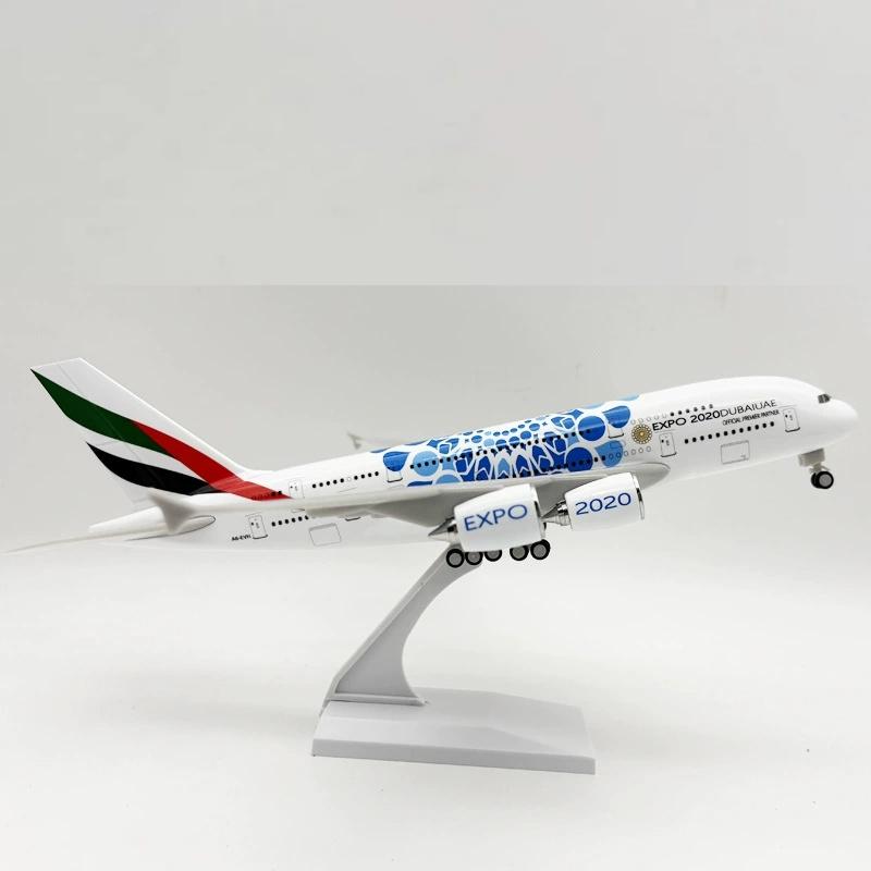 30cm Scale Aircraft A380 Model Expo 2020 Airways Resin Aircraft Model Collection Display Boutique Home Decoration Giving Gifts