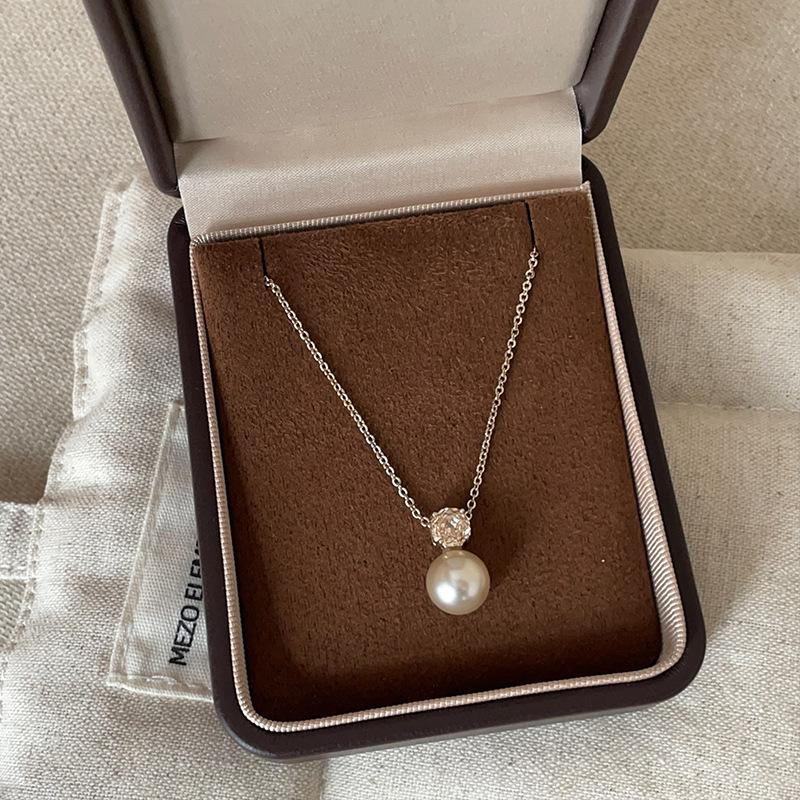Zircon Pearl Pendant Necklace Luxury Trendy Clavicle Chain for Women