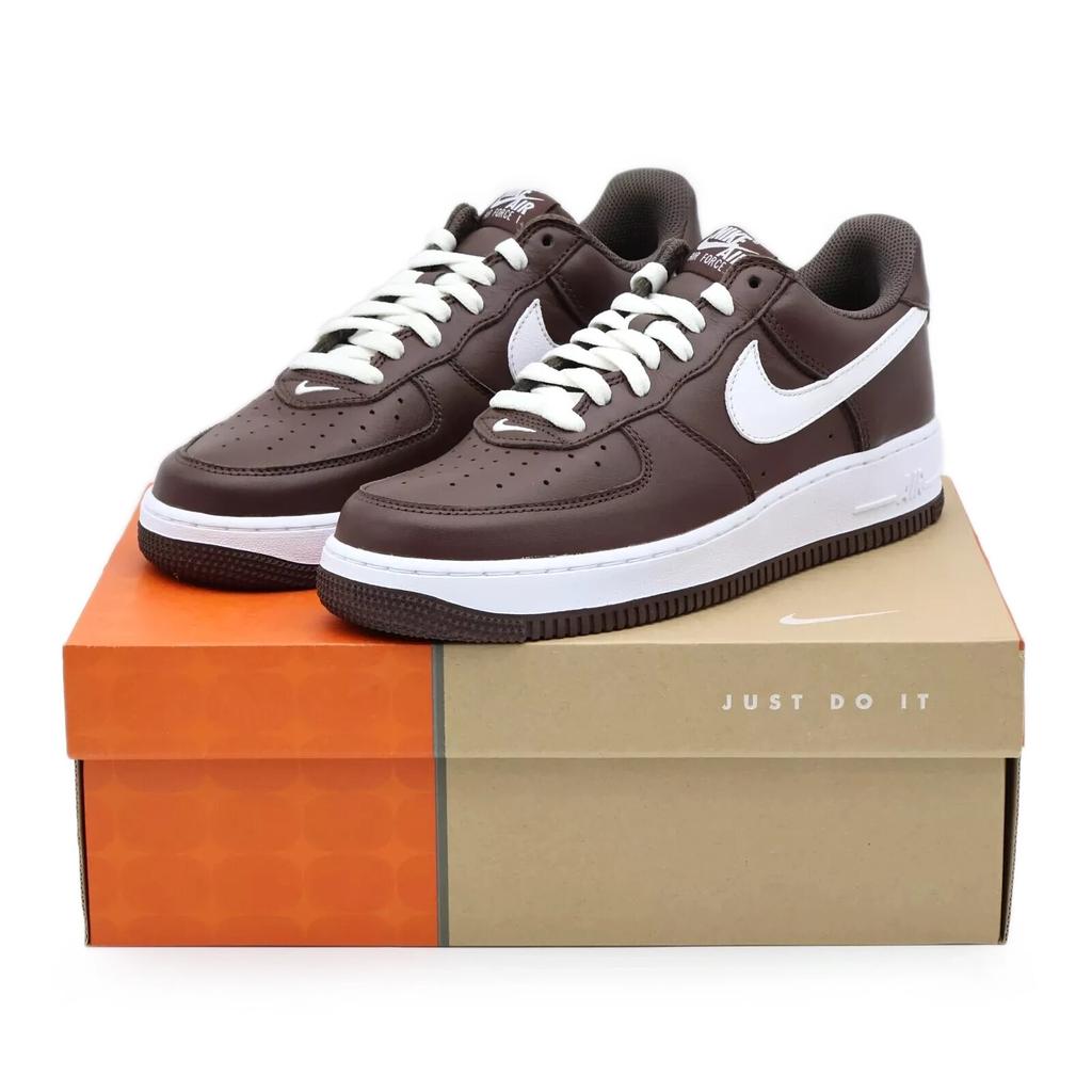 FD7039-200 Nike Air Force 1 Low QS Chocolate (Herren)