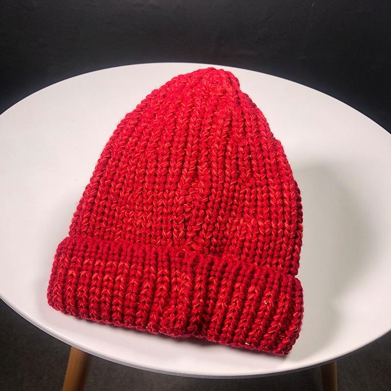 Fashionable Unisex Knitting Cap Hat With Embroidery Label For Hip-hop Enthusiasts