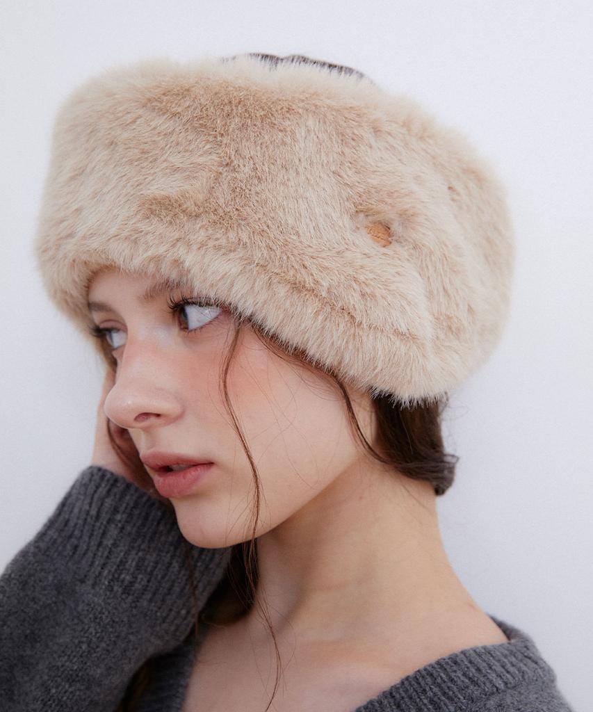 Hallen Plush Fur Earmuff (C075_Beige)