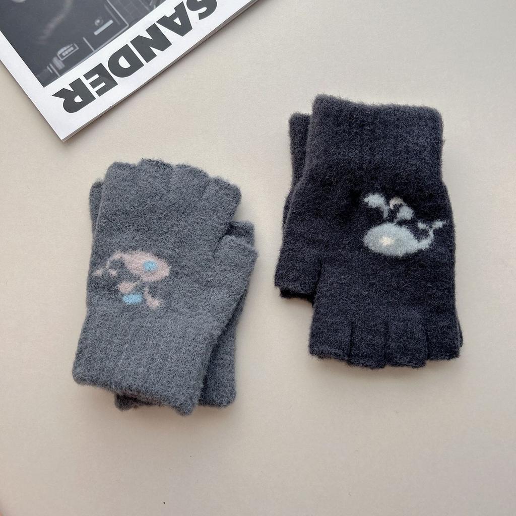 Winter warm thickened half-finger gloves Japanese cute cartoon whale picture velvet touch screen knitted wool gloves