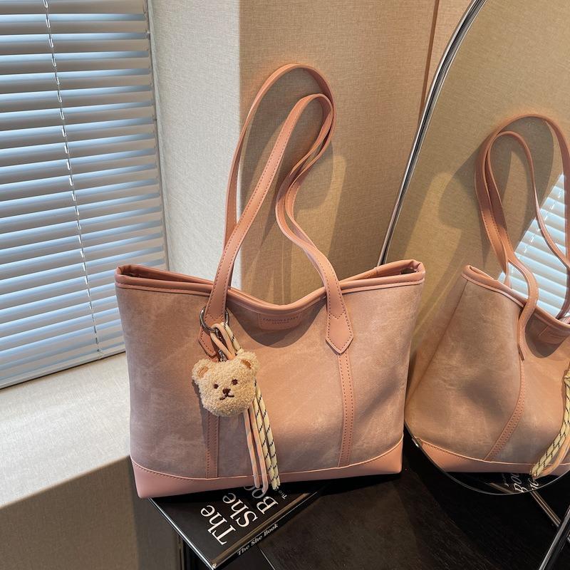 Casual commuter women's large-capacity bag spring and summer new fashion portable shoulder tote bag