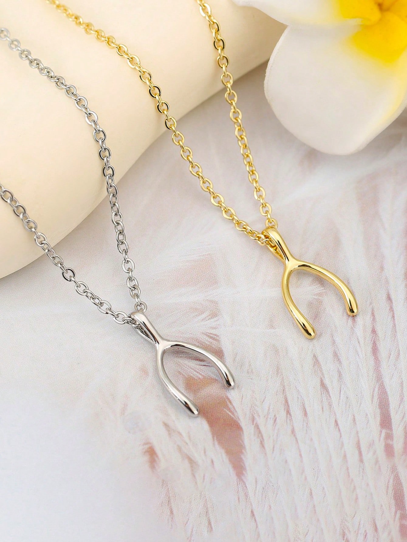 

1pc Stainless Steel Chain Lucky Wishbone Necklace, Suitable For Daily Wear And Gift For Friends Wishbone&45