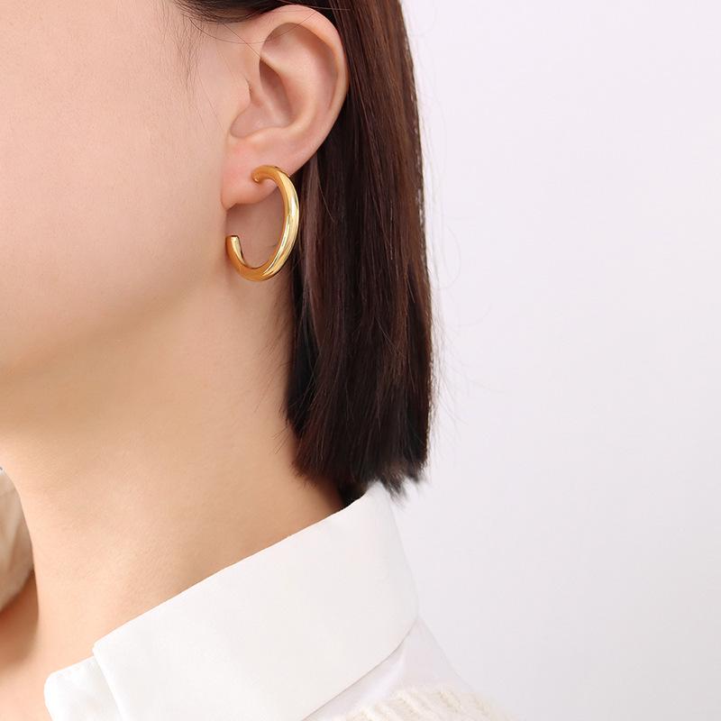 Trendy Versatile Colorfast C-shaped Titanium Steel Gold Hoop Earrings
