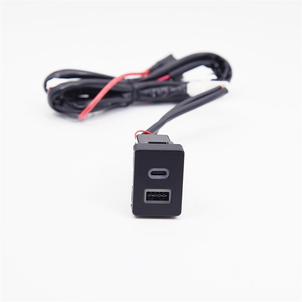 18W Car Charger Type-C+QC3.0 Fast Charging Socket For Ford Transit 37.5 X 26.5mm
