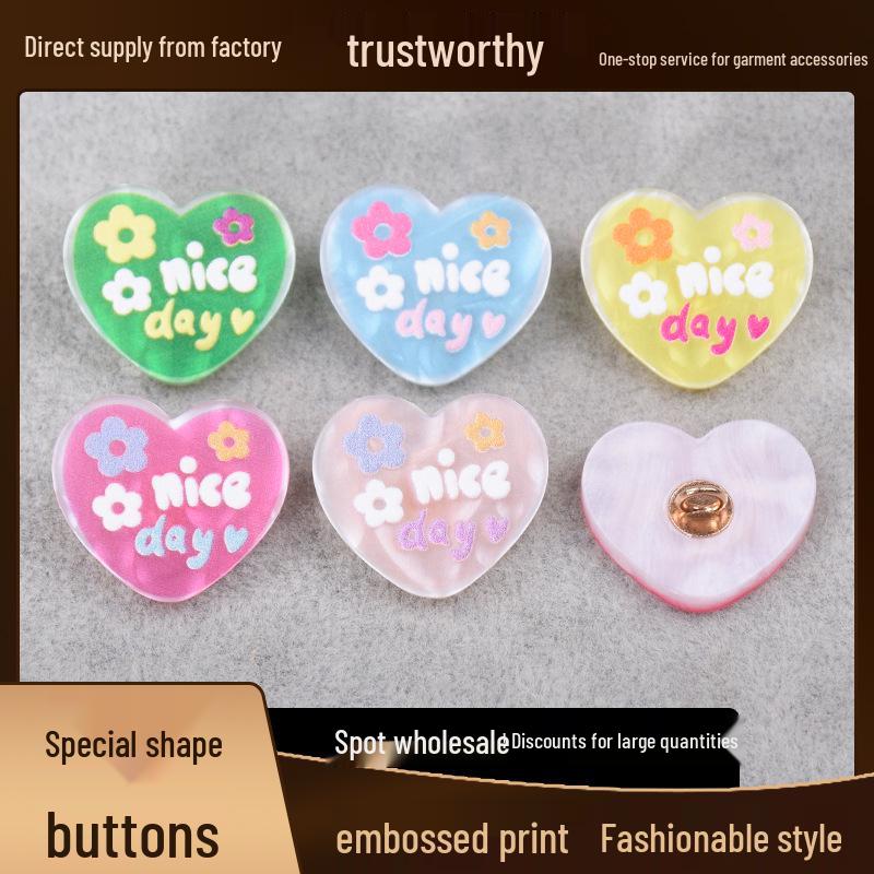 

Heart-Shaped Cartoon Embossed Buttons for Children s Pajamas and Doll Headwear 25mm Pink